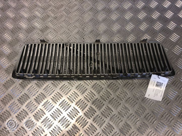 Volvo S80 Front bumper upper radiator grill 9178087
