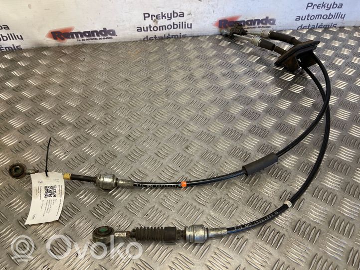 Fiat 500 Gear shift cable linkage 55202308