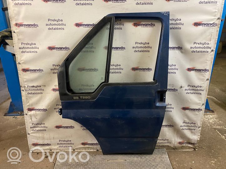 Ford Transit Ovi (2-ovinen coupe) 