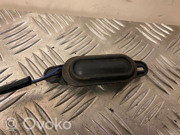 Honda CR-V Loading door exterior handle 