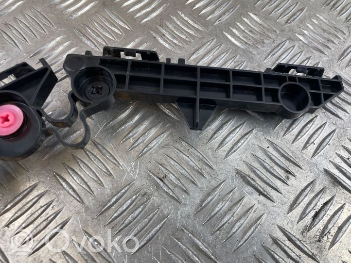 Toyota RAV 4 (XA50) Staffa angolare del supporto di montaggio del paraurti 5215642050