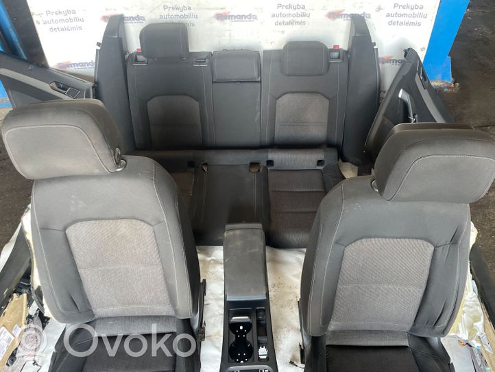 Volkswagen PASSAT B8 Interior set 