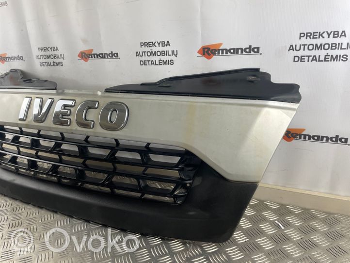 Iveco Daily 45 - 49.10 Front bumper upper radiator grill 5801342732