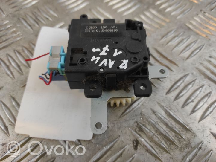 Toyota RAV 4 (XA40) Ilmastointilaitteen läpän käyttölaite/moottori (A/C) 0638002110
