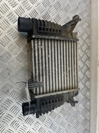 Renault Modus Chłodnica powietrza doładowującego / Intercooler 