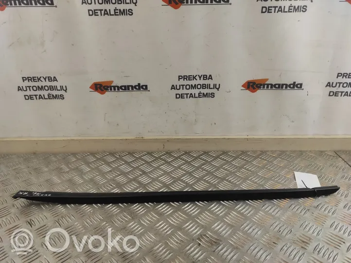 86131C5000 KIA Sorento Windshield trim, 30.00 € RRR