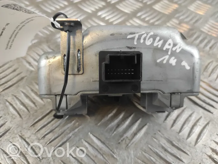 Volkswagen Tiguan Verrouillage du volant 5K0905861C