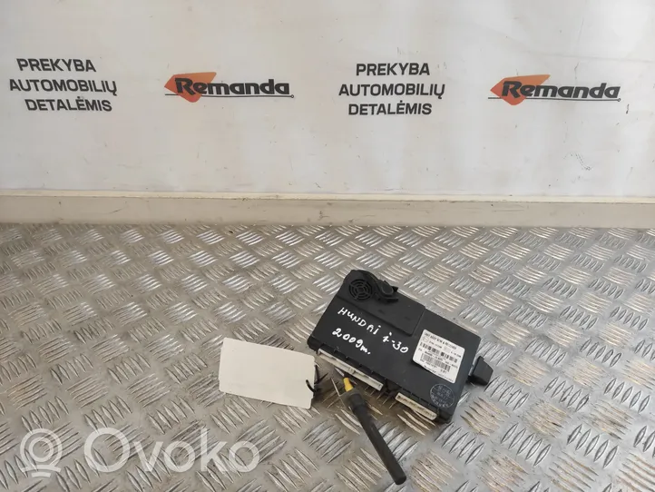 Hyundai i30 Keyless go vadības bloks 954002L925