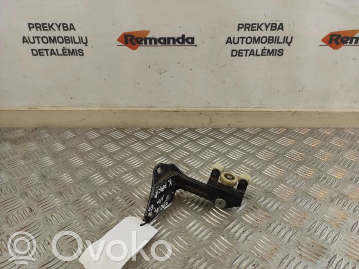 Mercedes-Benz Sprinter W906 Guida/cerniera inferiore del rullo del portellone scorrevole A9067600047