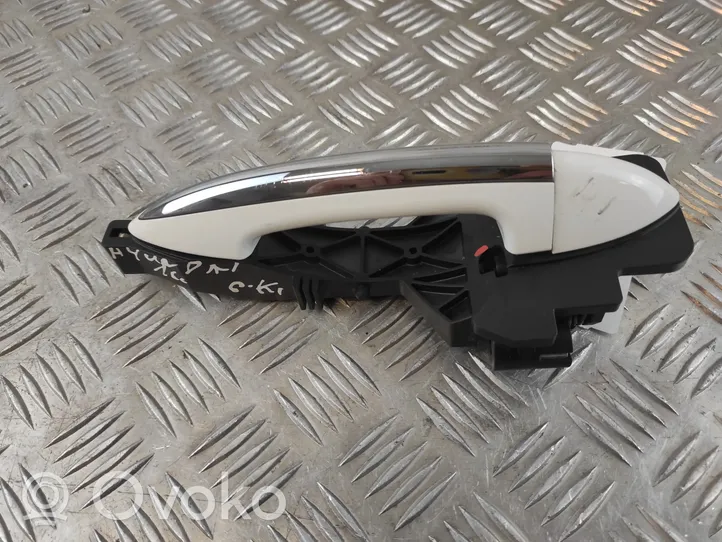 Hyundai ix20 Rear door exterior handle 100001293