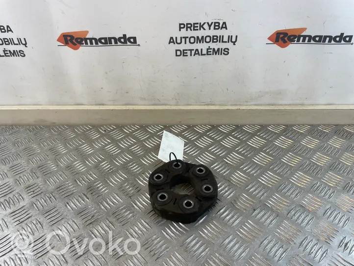 BMW 5 G30 G31 Giunto a ciambella albero di trasmissione posteriore 7610372