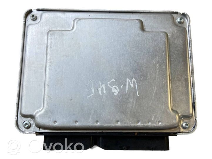 Volkswagen PASSAT B5 Engine control unit/module 038906019KC