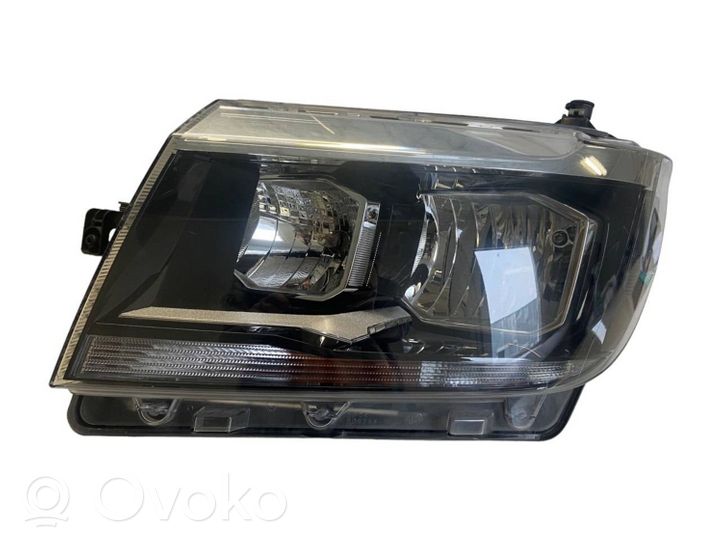 Volkswagen Crafter Lampa przednia 7C1941005