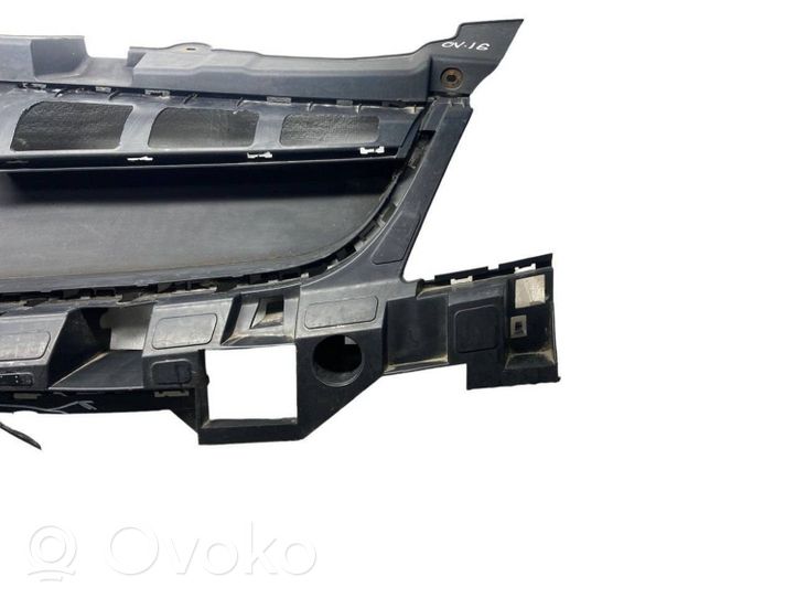 Opel Vectra C Front grill 13260028