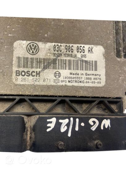 Volkswagen Golf V Moottorin ohjainlaite/moduuli 03C906056AK