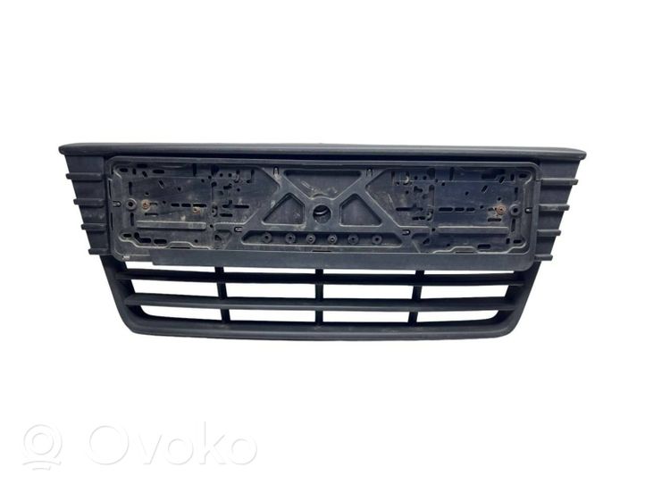 Ford Focus Grille de calandre avant BM5117K945A