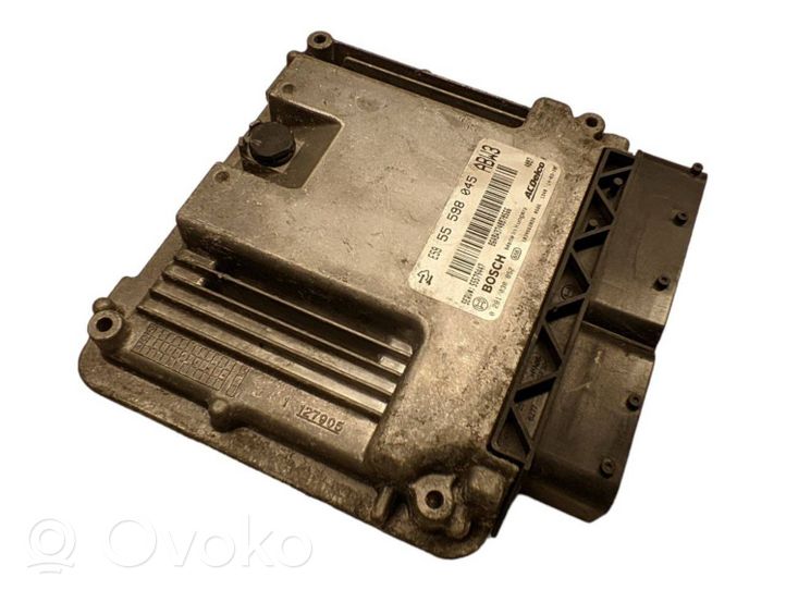 Opel Insignia A Engine control unit/module 0281030852