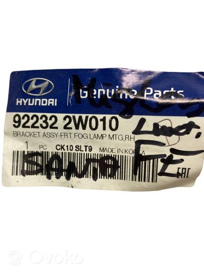 Hyundai Santa Fe Sumuvalojen kiinnike 922322W010