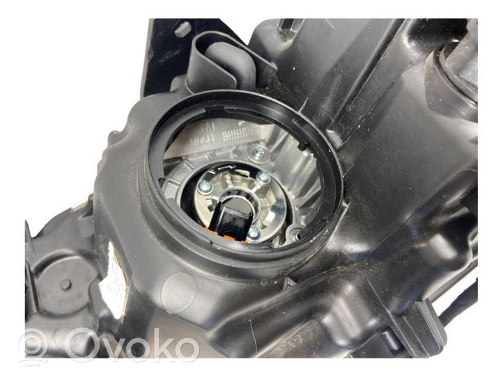 Mitsubishi Outlander Phare frontale ECM92121C20