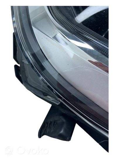 Toyota Aygo AB40 Headlight/headlamp MDE116203L