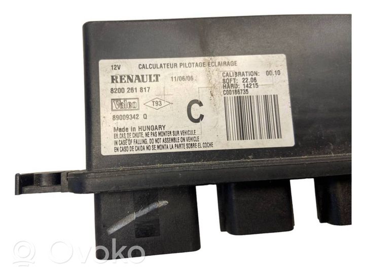 Renault Clio III Module d'éclairage LCM 8200261817