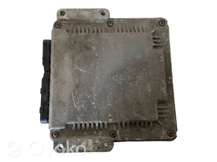 Chrysler Voyager Calculateur moteur ECU 0281011280