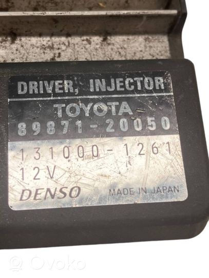 Toyota Avensis T250 Centralina/modulo impianto di iniezione 8987120050