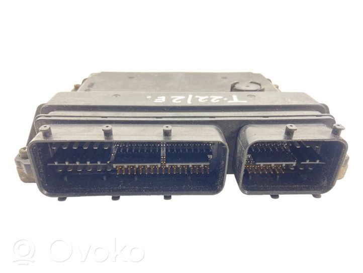 Toyota Avensis T270 Sterownik / Moduł ECU 8966105L10