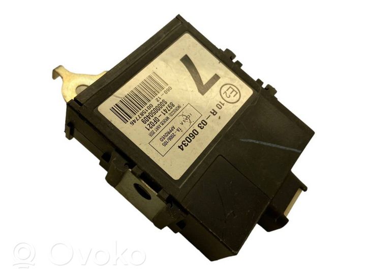 Toyota Verso Durvju vadības bloks 897410F021