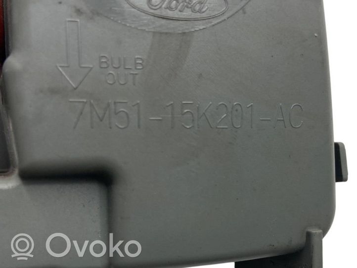 Ford C-MAX I Światło przeciwmgłowe przednie 7M5115K201AC