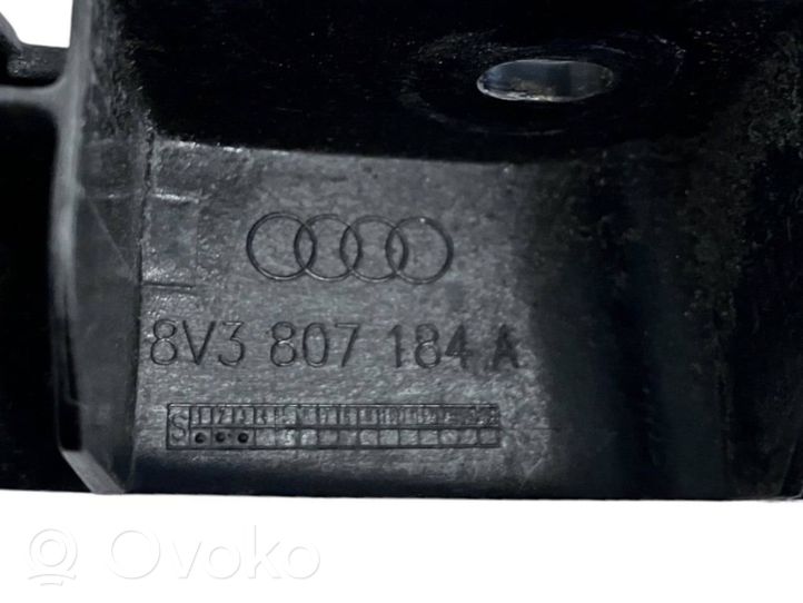 Audi A3 S3 8V Staffa angolare del supporto di montaggio del paraurti 8V3807184A