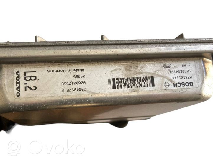 Volvo V70 Sterownik / Moduł ECU 1039S04101