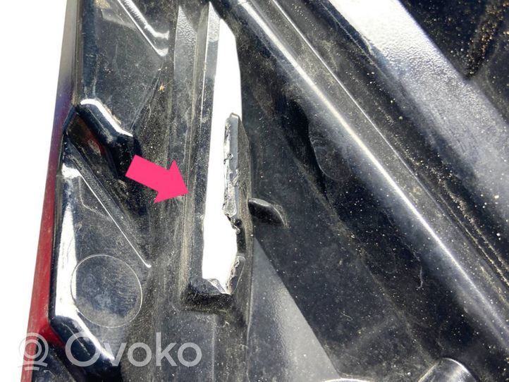 Nissan Qashqai Etupuskurin ylempi jäähdytinsäleikkö 62310HV3