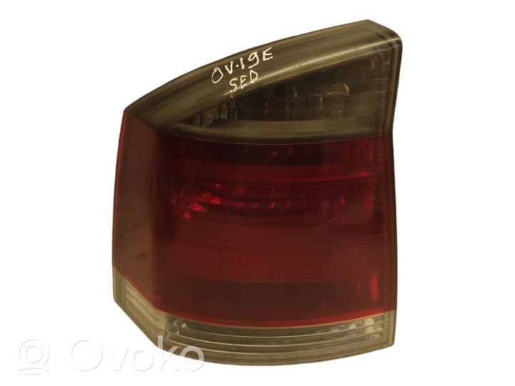 Opel Vectra C Lampa tylna 13157646