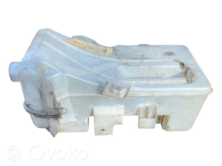 Mitsubishi Colt Réservoir de liquide lave-glace A4548600060