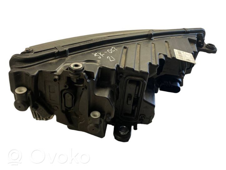Skoda Octavia Mk4 Faro/fanale 5E4941015