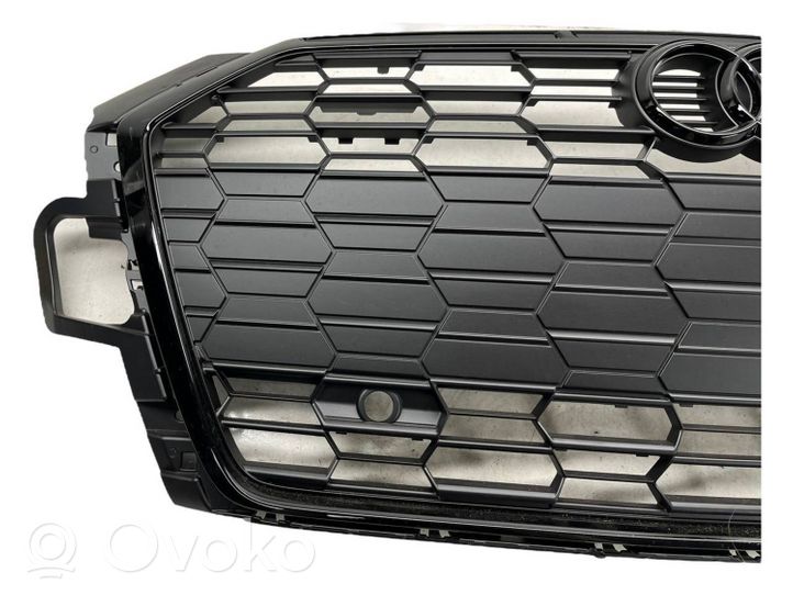 Audi RS5 Front bumper upper radiator grill 8W6853651BG