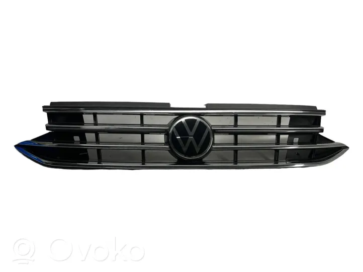 Volkswagen Tiguan Grille calandre supérieure de pare-chocs avant 5NN853653