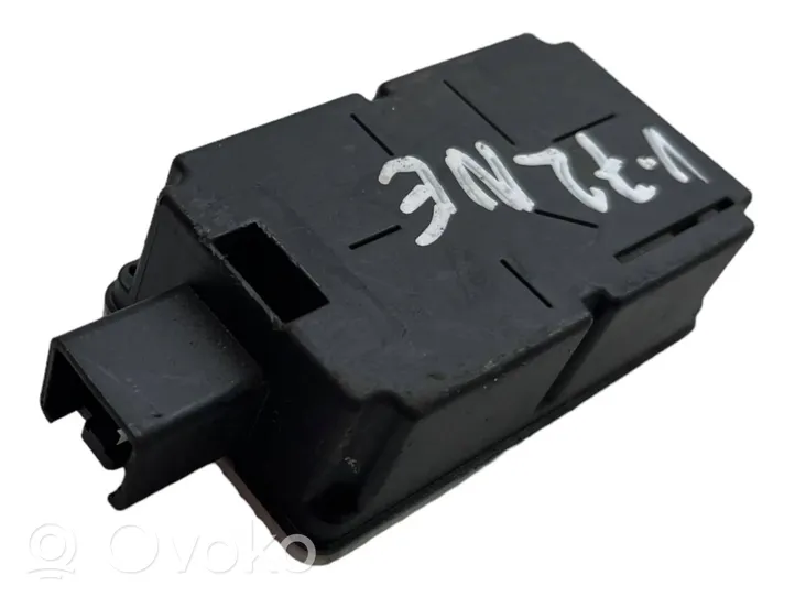 Volvo V70 Alarm control unit/module 30797900