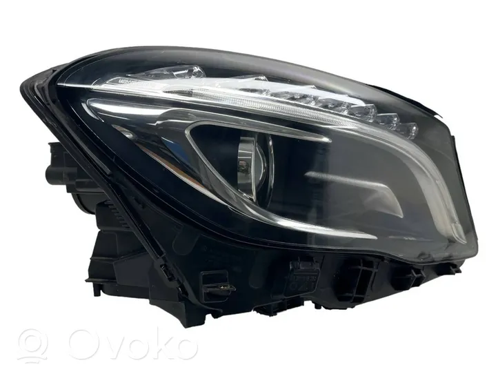 Mercedes-Benz GLA W156 Lampa przednia A1569063200