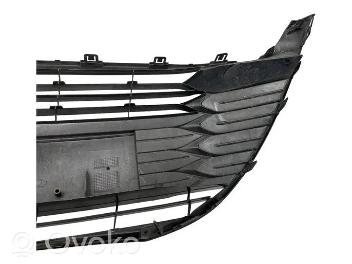 Toyota Yaris Grille inférieure de pare-chocs avant 531020D130