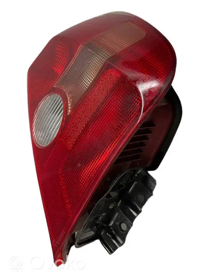 Honda Civic Lampa tylna V210