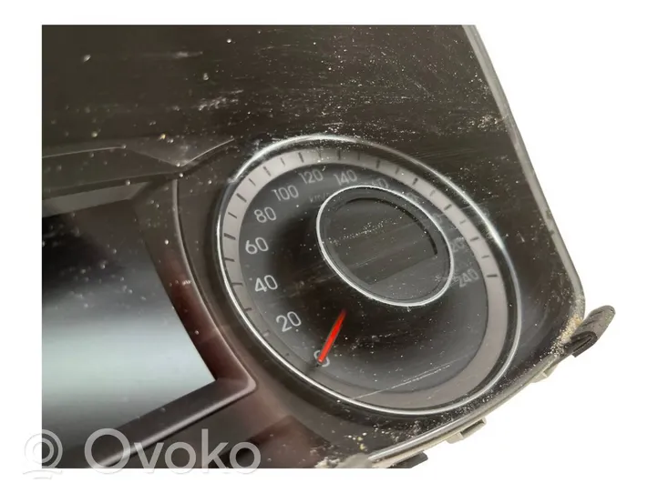 Hyundai i40 Compteur de vitesse tableau de bord 1161601230