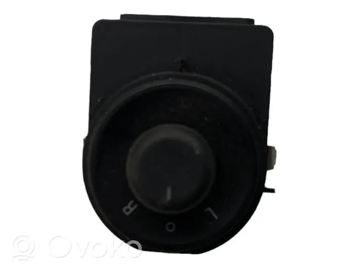 Opel Astra J Wing mirror switch 