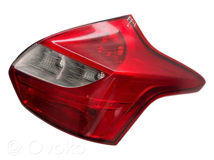 Ford Focus Rear/tail lights bm5113404a