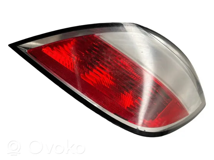 Opel Astra H Lampa tylna 24451837