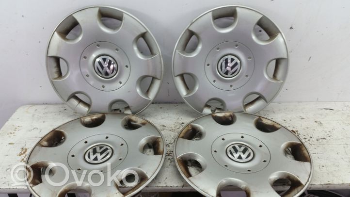 Volkswagen Golf V Embellecedor/tapacubos de rueda R16 