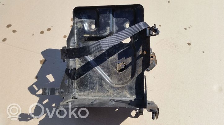 Fiat Panda III Boîte de batterie 55702622