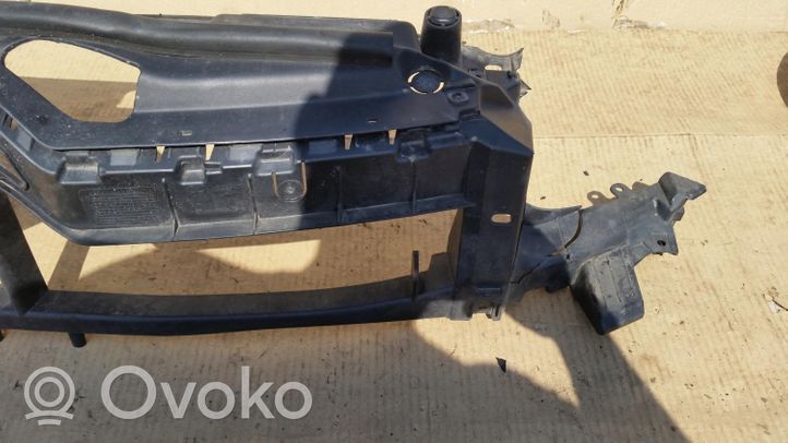 Citroen C4 Grand Picasso Support de radiateur sur cadre face avant 