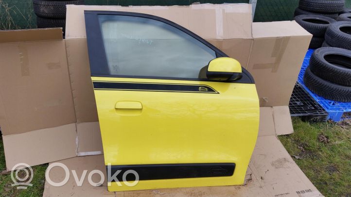 Renault Twingo III Drzwi przednie 801007212R